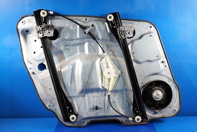 Ruteheis høyre foran til Mercedes ML 2005-2011 (W164) (W164) (MERCEDES|A 251 820 08 42|)