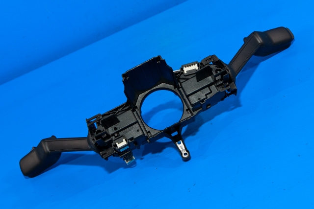 Bryter combi til VW Passat 2015-2019 (Fase 1) (B8) (B8) (VAG|3Q0 953 521 AL|)