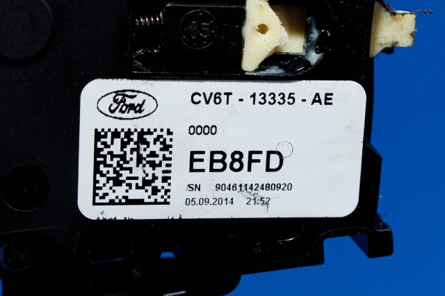 Bryter blink til Ford Focus 2014-2018 (Type III, Fase 2)  (FORD|CV6T-13335-AE|)