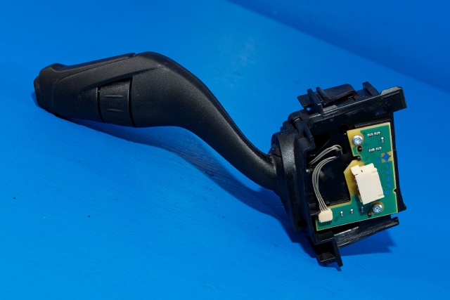 Bryter visker til Ford Focus 2014-2018 (Type III, Fase 2) (FORD|F1FT-17A553-BA|)