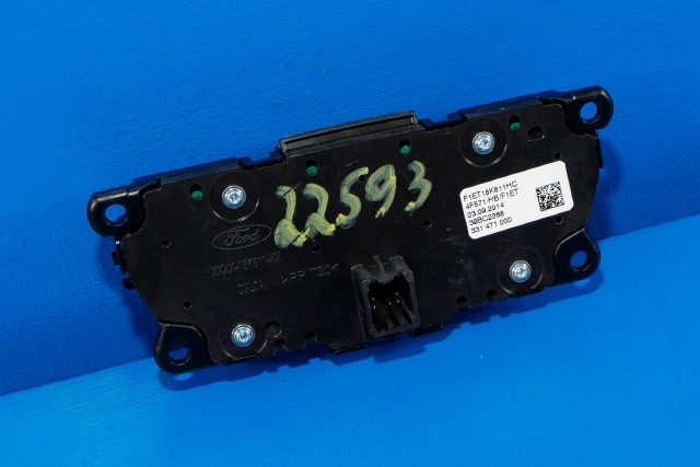 Bilstereo betjeningspanel til Ford Focus 2014-2018 (Type III, Fase 2) (FORD|F1ET-18K811-HC|)