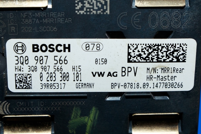 Sensor radar til VW Passat 2015-2019 (Fase 1) (B8) (B8) (BOSCH|0 203 300 101|3Q0 907 566|)