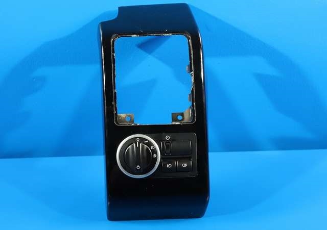 Bryter lys til Land Rover Range Rover, 2002-2012 (Type III)  (LAND ROVER|YUD501380)
