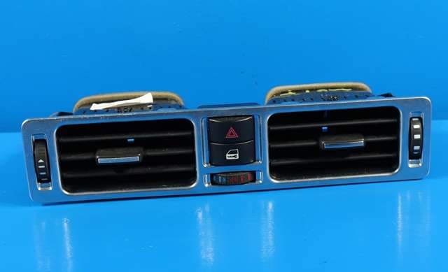 Dashbord friskluftdyse midtkonsoll til Land Rover Range Rover, 2002-2012 (Type III)  (LAND ROVER|JDB5C0240)