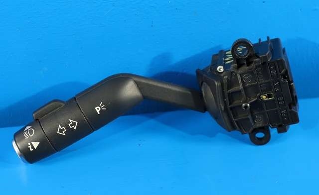 Bryter blink til Land Rover Range Rover, 2002-2012 (Type III)  (LAND ROVER|8H42-13335-AA)