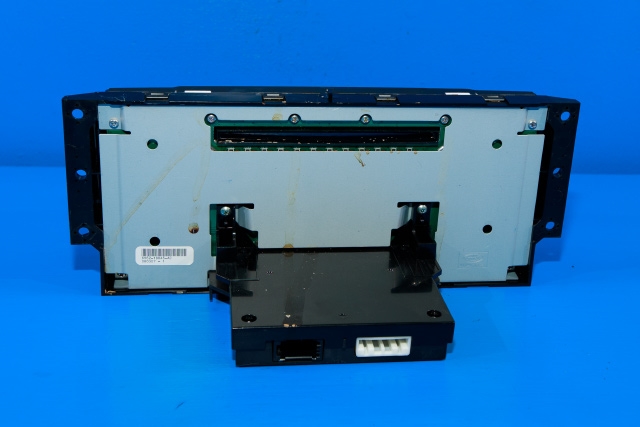 Bilstereo betjeningspanel til Land Rover Freelander 2007-2014 (Type II)  (FORD|6H52-18845-AC|)