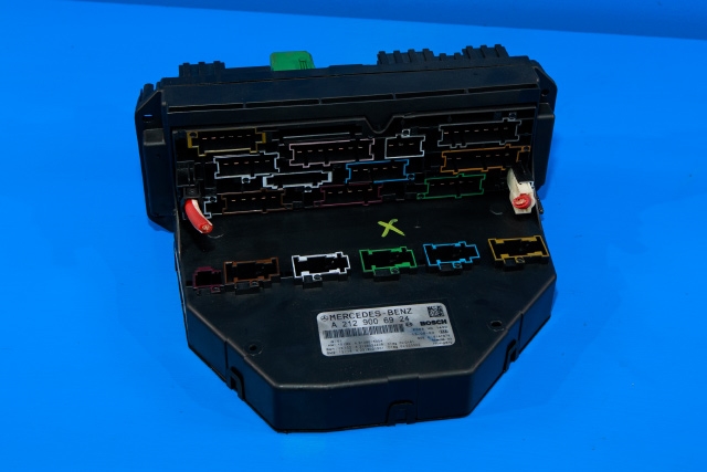 Styreenhet (SAM - Signal Acquisition Module) til Mercedes E-Klasse, Coupe/Cab 2013-2017 (Fase 2) (C207) (C207) (MERCEDES|A 212 900 69 24|)