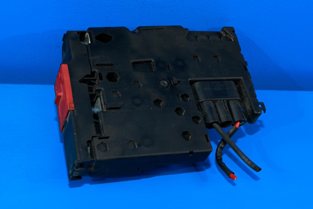 Styreenhet batteri til Mercedes E-Klasse, Coupe/Cab 2013-2017 (Fase 2) (C207) (C207)