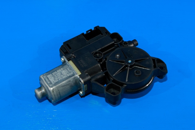 Ruteheis, kun motor, høyre bak til VW Polo, 2009-2014 (Type V, Fase 1)  (VAG|6R0 959 812 F)