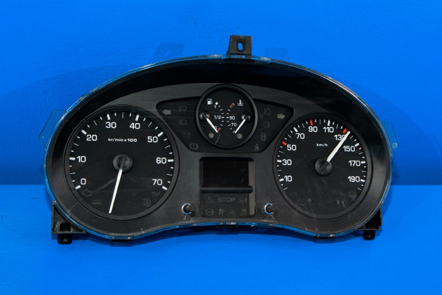 Instrumentpanel til Citroën Jumpy, 2007-2016 (Type II) (CITROEN|98 016422 80)