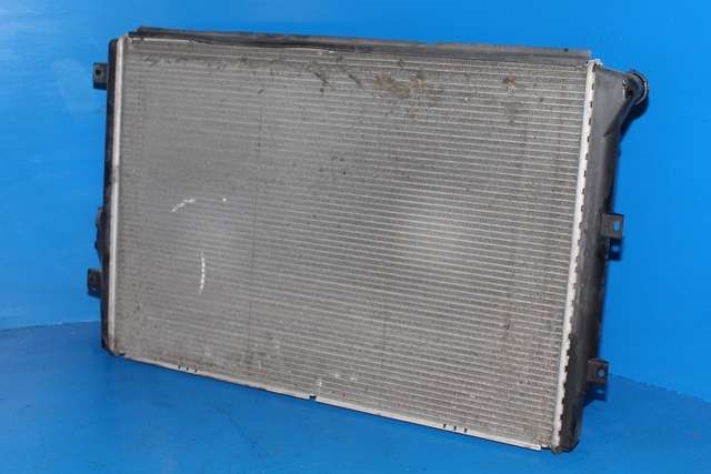 Radiator (automat gir) til Škoda Superb 2008-2015 (Type II)  (VAG|1K0 121 251 DM|)