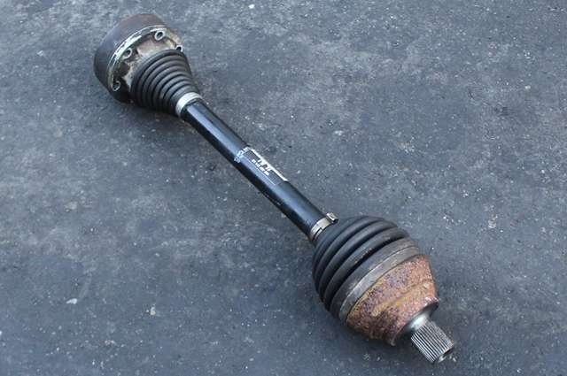 Drivaksel venstre foran, diesel/manuell til VW Golf VI 2008-2012 (VAG|1K0 407 271 LB|)