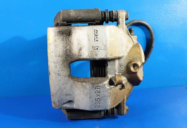 Bremsecaliper venstre foran til Mercedes E-Klasse, 2009-2013 (Fase 1) (W212) (W212)