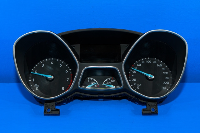 Instrumentpanel til Ford Focus, 2014-2018 (Type III, Fase 2) (FORD|F1ET-10849-BJE)