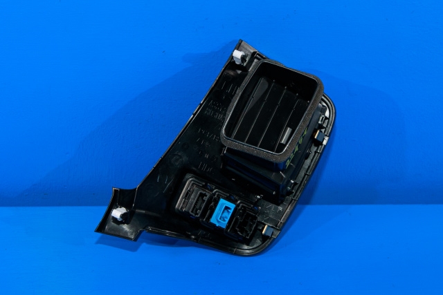 Dashbord friskluftdyse venstre til Mitsubishi Outlander 2015-->> (Type III, Fase 2)  