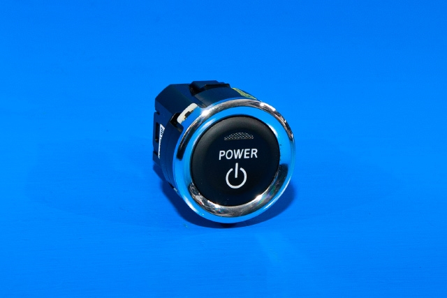Bryter start/stopp til Mitsubishi Outlander 2015-->> (Type III, Fase 2) (MITSUBISHI|8610A133|)