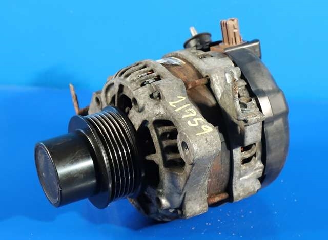 Dynamo til Toyota Yaris 2012-2014 (Type III, Fase 1) (DENSO|104211-3011|27060-0Q150|)