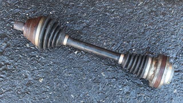 Drivaksel venstre foran, diesel/automat til VW Touran 2010-2015 (Type I, Fase 3) (VAG|1K0 407 271 JK|)
