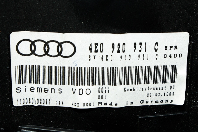 Instrumentpanel til Audi A8 2003-2010 (Type II)  (VAG|4E0 920 931 C|)