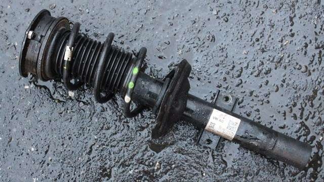 Fjærbein høyre foran til VW Polo 2017-2021 (Type VI, Fase 1) (VAG|2Q0 413 031 BT|)