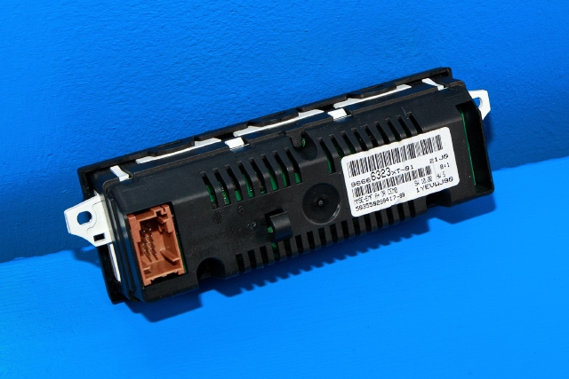Instrument kjørecomputer til Citroën DS3 2010-2019  (CITROEN|96 666323 XT|)