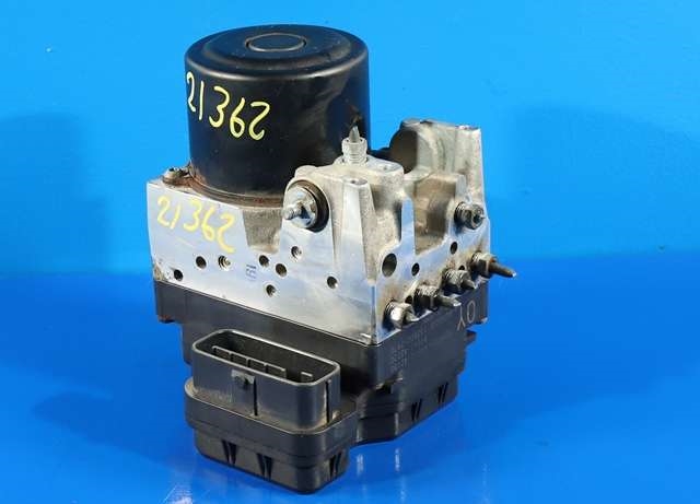 ABS sentral til Toyota RAV4 2006-2009 (Type III, Fase 1) (ADVICS|133800-7970|44540-42100|)