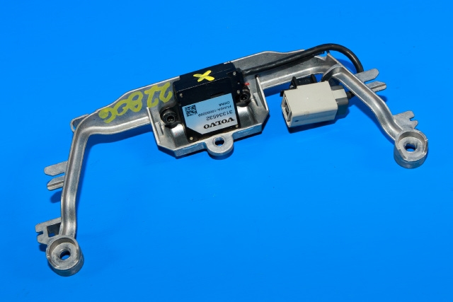Parkeringskamera foran til Volvo V70 2007-2013 (Type III, Fase 1)  (VOLVO|31334532|)