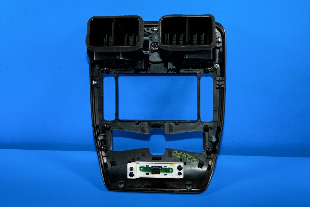 Dashbord friskluftdyse midtkonsoll til Nissan Leaf 2011-2017 (Type I)  