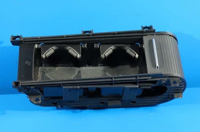 Dashbord koppholder til Audi e-tron 2018-->>  