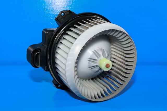 Varmeapparat motor til Toyota RAV4 2006-2009 (Type III, Fase 1) (DENSO|272700-8041|)