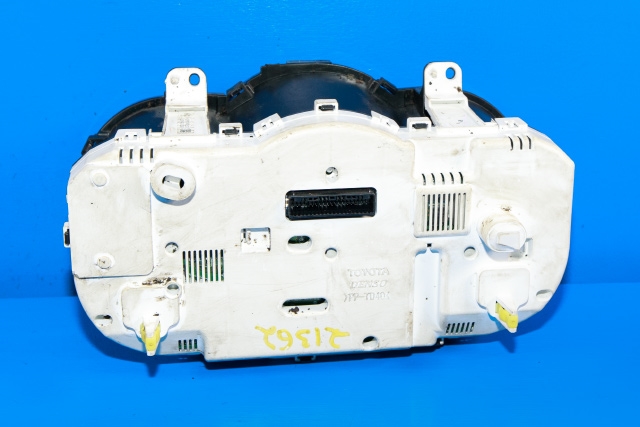 Instrumentpanel til Toyota RAV4 2006-2009 (Type III, Fase 1) (DENSO|257440-3330|83800-42D03|)