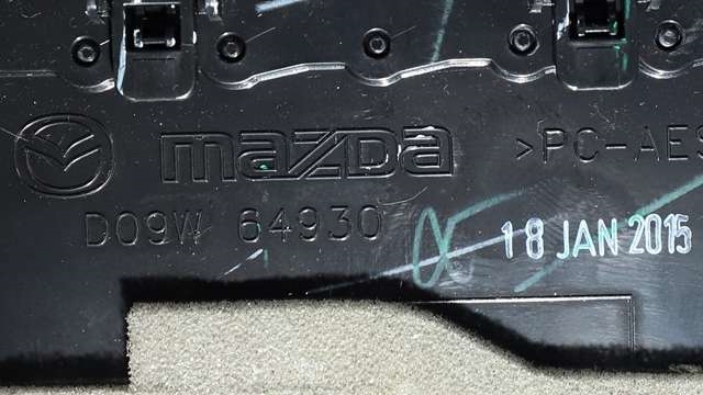 Dashbord friskluftdyse til Mazda CX-3 2015-2022 (MAZDA|DO9W-64-930|)