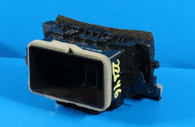 Dashbord friskluftdyse til Mazda CX-3 2015-2022 (MAZDA|DO9W-64-930|)