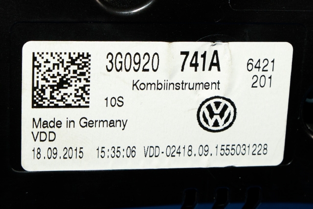 Instrumentpanel til VW Passat 2015-2019 (Fase 1) (B8) (B8) (VAG|3G0 920 741 A|)