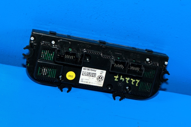 Varmeapparat betjening til VW Passat 2015-2019 (Fase 1) (B8) (B8) (VAG|5G1 907 044 J|)