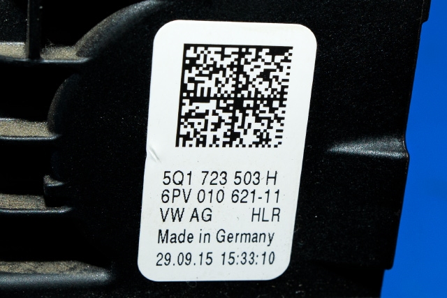 Pedal gass til VW Passat 2015-2019 (Fase 1) (B8) (B8) (HELLA|6PV 010 621-11|5Q1 723 503 H|)
