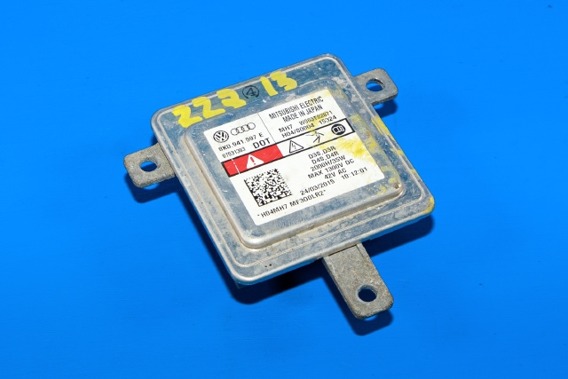 Styreenhet xenon/ballast til VW Golf VII 2012-2017 (Fase 1) (VAG|8K0 941 597 E|)