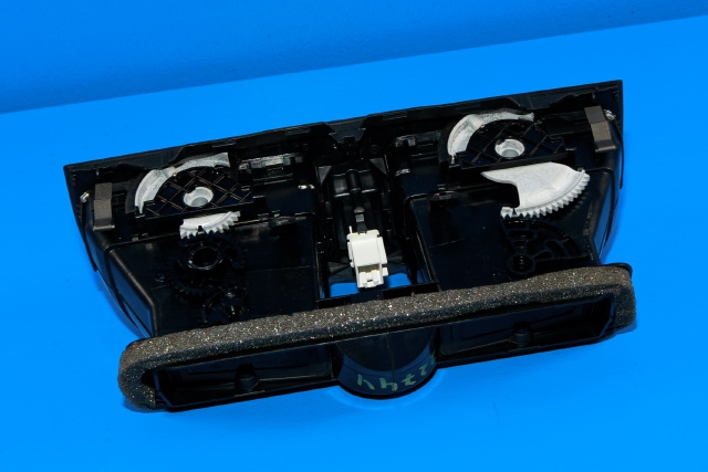 Dashbord friskluftdyse midtkonsoll til VW Golf VI 2008-2012