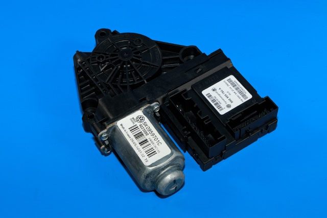 Ruteheis, kun motor, venstre foran til VW Golf VI, 2008-2012 (VAG|5K0 959 701 C)