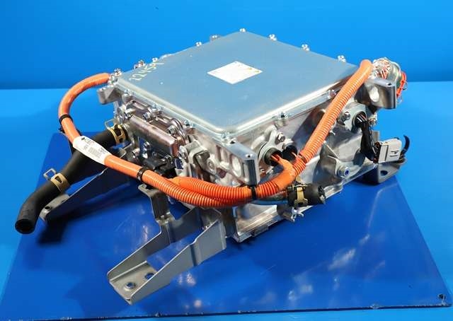 Batterilader (OBC - On Board Charger) til Mitsubishi Outlander 2015-->> (Type III, Fase 2)  (MITSUBISHI|W005T70271|)