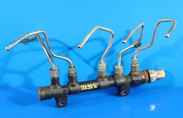Dyseskinne (fuelrail) til Toyota Proace 2016-->> (Type II)  (BOSCH|0 445 214 318|98 047767 80|)