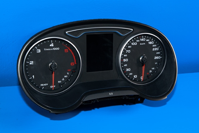 Instrumentpanel til Audi A3, 2016-2020 (Type III, Fase 2) (VAG|8V0 920 872 S)