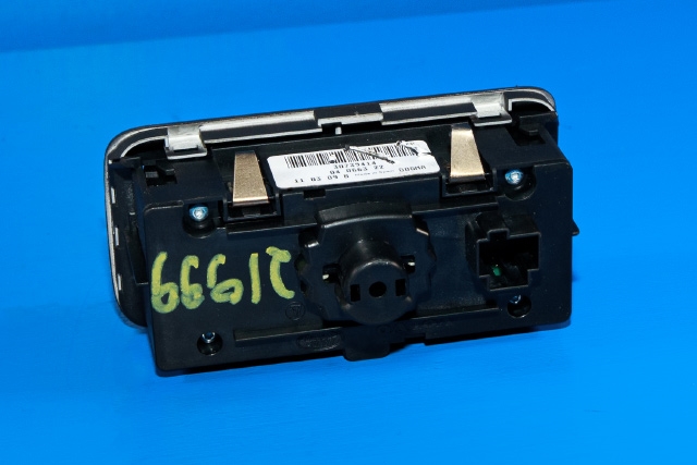 Bryter lys til Volvo V70 2007-2013 (Type III, Fase 1) (VOLVO|30739414|)