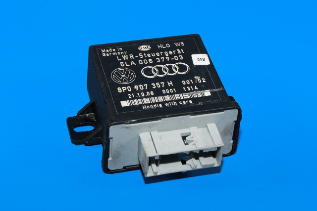 Styreenhet diverse til Audi A6, 2008-2011 (Type III, Fase 2) (C6) (C6) (HELLA|5LA 008 379-03)