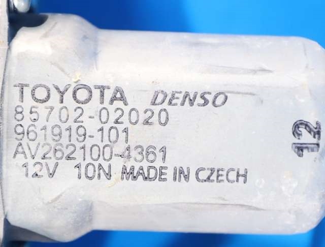 Ruteheis venstre foran til Toyota Avensis 2009-2015 (Type III, Fase 1)  (DENSO|262100-4361|85702-02020|)