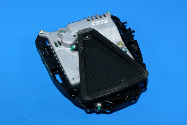 Parkeringskamera foran til Tesla Model S, 2013-2016 (Fase 1)  (TESLA|1038482-00-G)