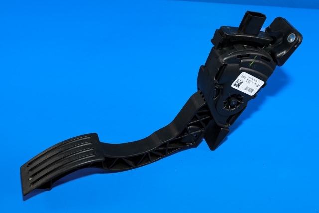 Pedal gass til Volvo V40, 2012-2019 (HELLA|6PV 010 368-22)
