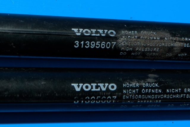 Baklukedemper til Volvo V40 2012-2019  (VOLVO|31395607|)