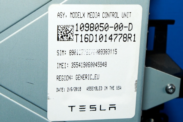 Multimedia display (MCU - Media Controller Unit) til Tesla Model S 2013-2016 (Fase 1) (TESLA|1098050-00-D|)