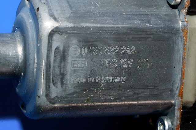 Ruteheis venstre til Iveco Daily 2011-2014 (Type V)  (BOSCH|0 130 822 242|)